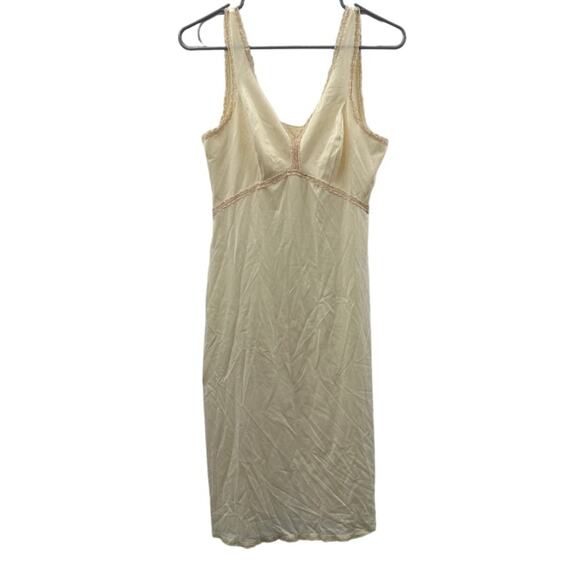 Vintage Union Made 80s Cream Non-Cling Sleeveless‎ Slip Dress Size S Estimated - Picture 1 of 11